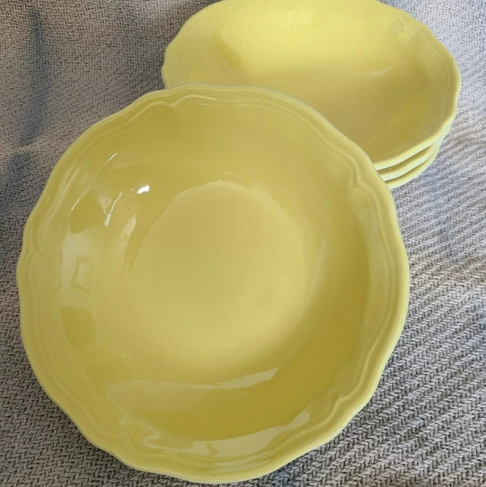 Buttercup Federalist Ironstone Set of 4 Bowls